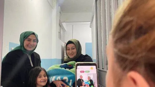 Beyoğlu'nda yeni doğan 5 bin 546 bebeğe 'Hoş Geldin' ziyareti