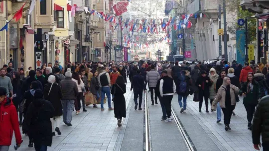 Beyoğlu'nda yılbaşı öncesi asayiş uygulaması