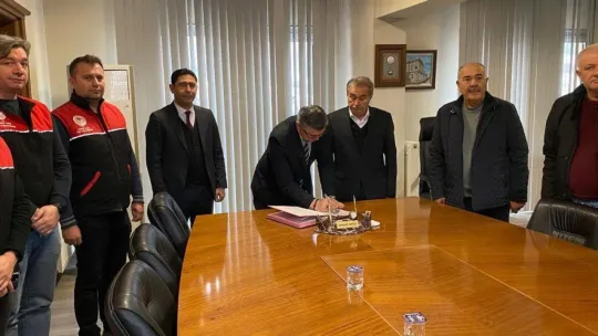 Bigadiç'te küçükbaş ve büyükbaş hayvanlara ücretsiz aşılama