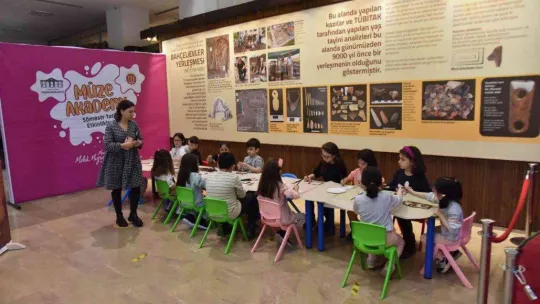 Bilecik Belediyesinin etkinlikleriyle çocukların yarıyıl tatili keyifli ve renkli geçiyor