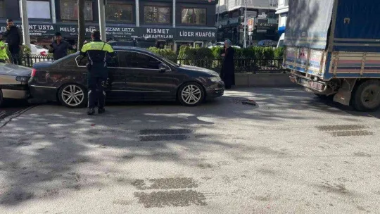 Bilecik'te 4 aracın karıştığı zincirleme trafik kazası