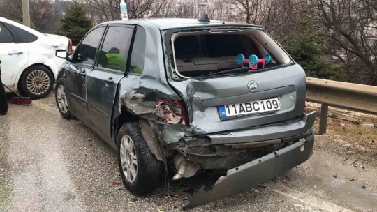 Bilecik'te bir kaza diğer bir kazayı getirdi
