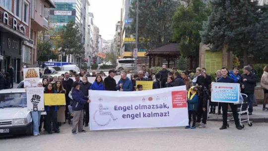 Bilecik'te engelsiz yaşam empati yürüyüşü gerçekleştirildi