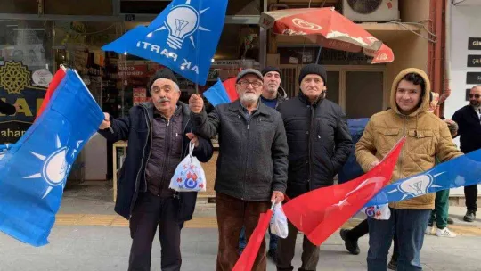 Bilecik'te Erdoğan'ı bekleyen minik çocuğun heyecanı