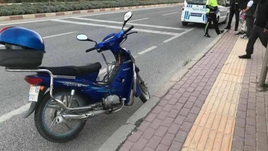 Bilecik'te motosikletin çarptığı 8 yaşındaki çocuk ve sürücü yaralandı
