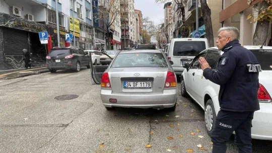 Bilecik'te seyyar satıcı operasyonu