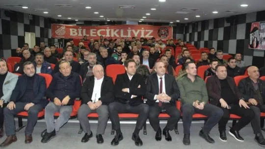 Bilecikspor kongresinde gergin anlar