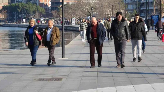 Bilim Kurulu Üyesi Prof. Dr. Alper Şener'den yeni yıl uyarısı