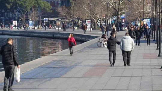 Bilim Kurulu Üyesi Prof. Dr. Alper Şener'den yeni yıl uyarısı