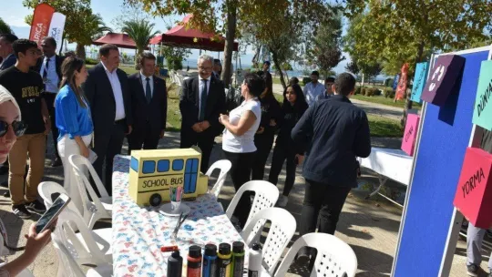 Bilim şenliği yoğun ilgi gördü