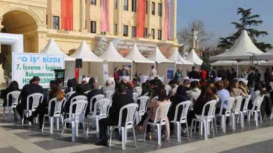 Bin 500 işsiz, eleman arayan 55 firma ile buluşturuldu