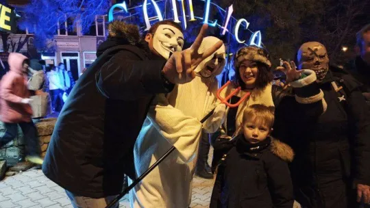 Bin yıllık gelenek 'Bocuk Gecesi' renkli görüntülere sahne oldu