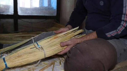 Binbir emekle üretiliyor, 50 liraya satılıyor