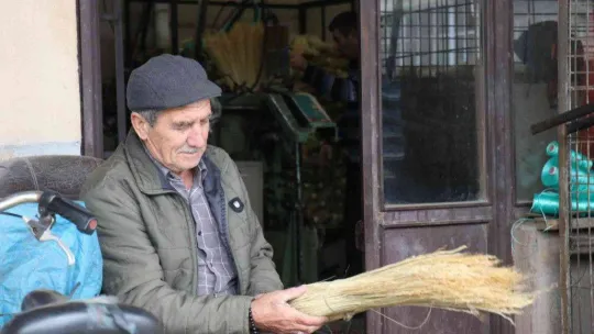 Binbir emekle üretiliyor, 50 liraya satılıyor