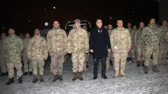 Bitlis'ten deprem bölgelerine 540 güvenlik gücü sevk edildi