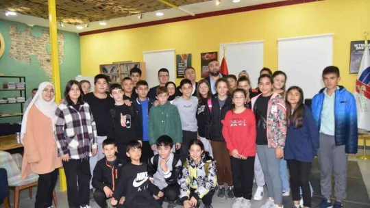 Boksör Ali Eren Demirezen, Sındırgı'ya konuk oldu