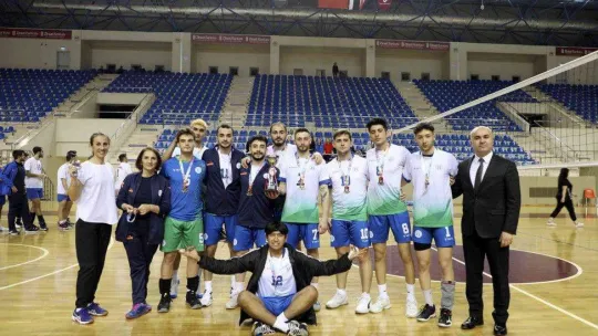 Bölgesel voleybol liginde şampiyon SUBÜ