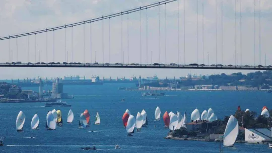 Bosphorus Cup'ta boğaz yarışı nefes kesti