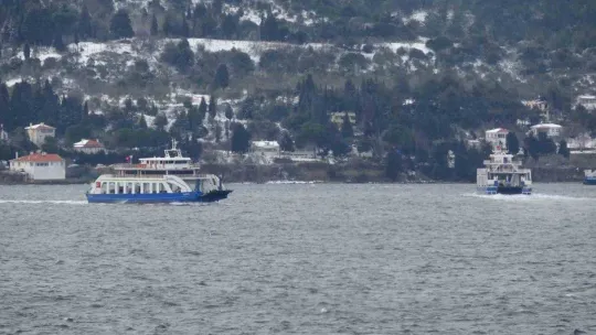 Bozcaada ve Gökçeada'ya yarınki bazı feribot seferleri iptal edildi