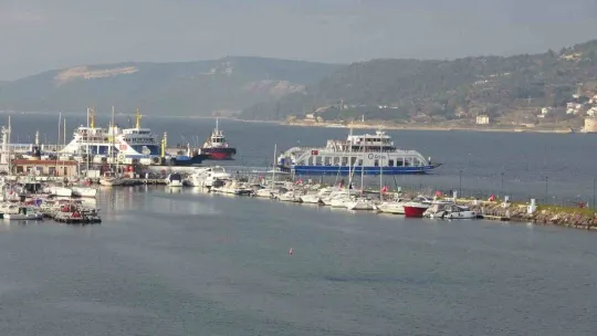 Bozcaada ve Gökçeada'ya yarınki tüm feribot seferleri iptal edildi