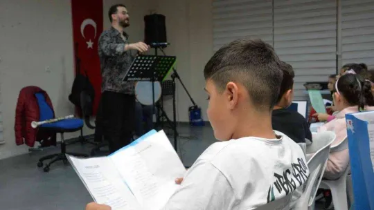 Bozüyük Belediyesi'nde Türk Sanat Müziği koro çalışmaları başladı