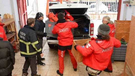 Bozüyük Belediyesi'nden depremzedelere yardım eli