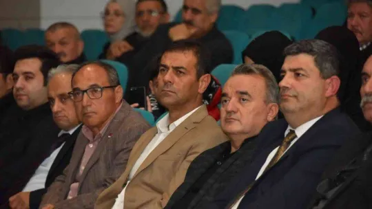 Bozüyük'te 'Önce Vatan' isimli konferans düzenlendi