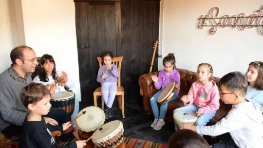 Bozüyük'te düzenlenen 'içimizdeki ritm atölyesi' ilgi gördü