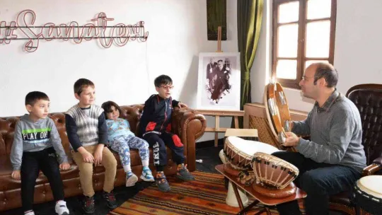 Bozüyük'te düzenlenen 'içimizdeki ritm atölyesi' ilgi gördü