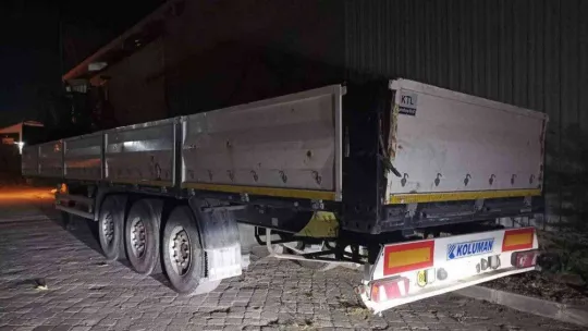 Bozüyük'te tır parkından çalınan çekici Manisa'da bulundu