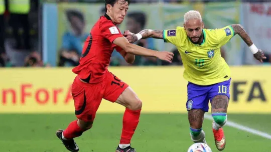 Brezilya, çeyrek final biletini 4 golle aldı