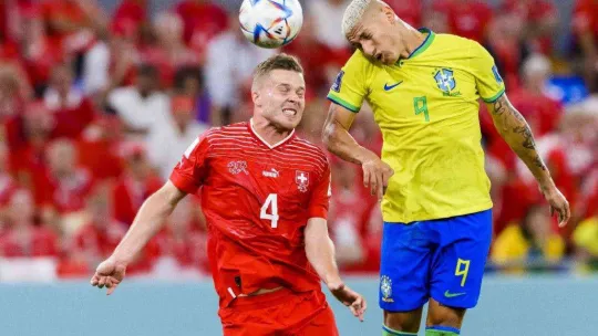 Brezilya, Dünya Kupası'nda son 16'ya kaldı