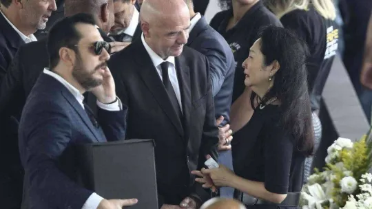 Brezilya Pele'ye veda ediyor