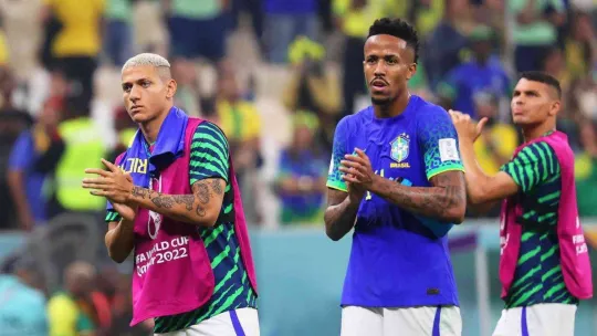 Brezilya ve İsviçre son 16 Turu'na yükseldi