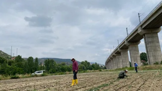 BŞEÜ çiftçiler için yeni bir proje yürütüyor