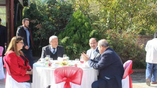 BŞEÜ senato toplantısını Osmaneli'nde yaptı