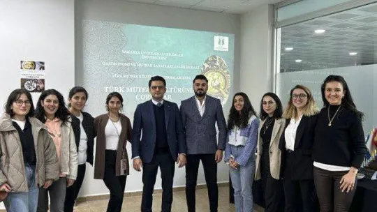 Bu derste Türk mutfağındaki 16 farklı çorba pişti