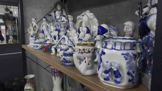 Bu dükkanın her rafı nostalji kokuyor