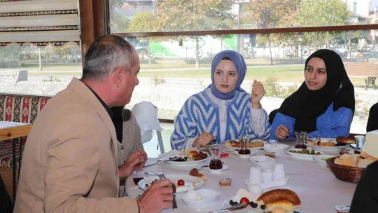 Bu ilçede üniversite öğrencileri evsiz kalmıyor