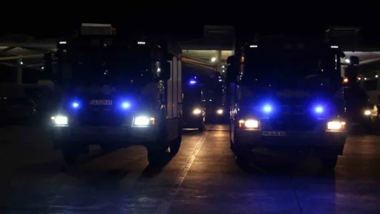 Bulgaristan'ın arama kurtarma ekipleri Kapıkule'den Türkiye'ye giriş yaptı