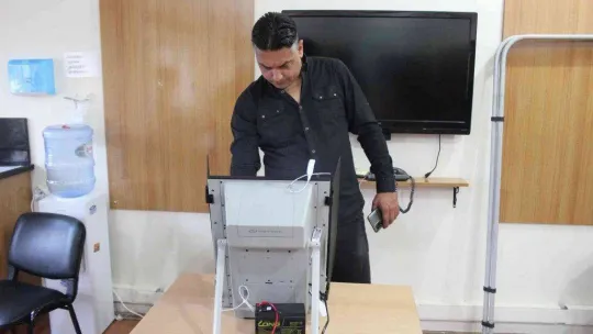 Bulgaristan seçimleri için oy verme işlemi başladı