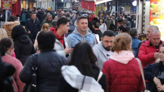 Bulgarlar, Edirne'de doyasıya alışverişin tadını çıkardı