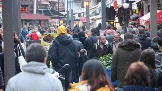 Bulgarlar, Edirne'de doyasıya alışverişin tadını çıkardı