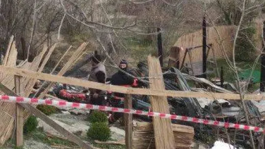 Bungalovda yangın faciası: 2 ölü