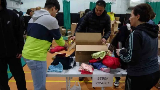 Burdurlular depremzedeler için seferber oldu