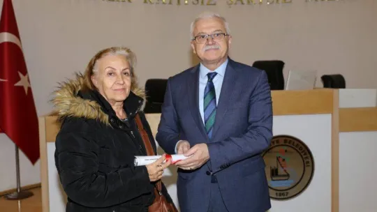 Burhaniye'de 40 yıllık tapu hasreti sona erdi