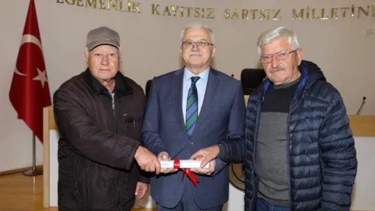 Burhaniye'de 40 yıllık tapu hasreti sona erdi