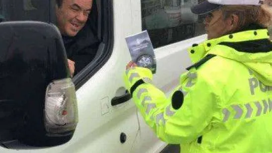 Burhaniye'de kış lastiği denetimleri artırıldı