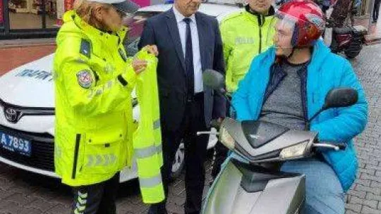 Burhaniye'de kış lastiği denetimleri artırıldı