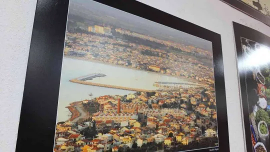 Burhaniye'de Reha Yurdakul Kültür Merkezi sergi salonu gibi oldu